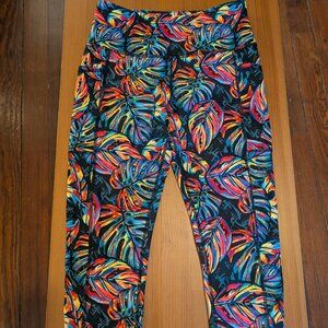 CVG Tropic Like It's Hot Capris Leggings XS with pockets